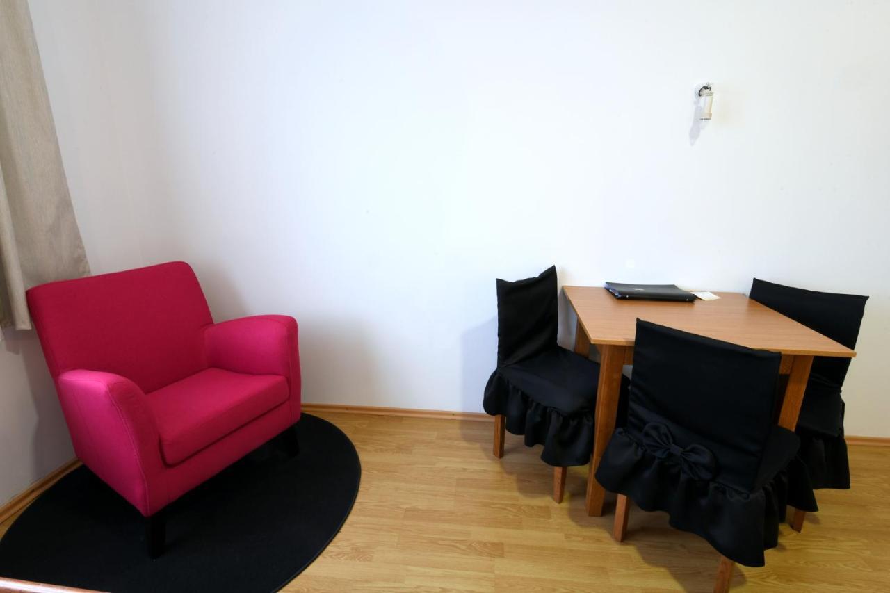 Apartments & Rooms Krizevci ภายนอก รูปภาพ