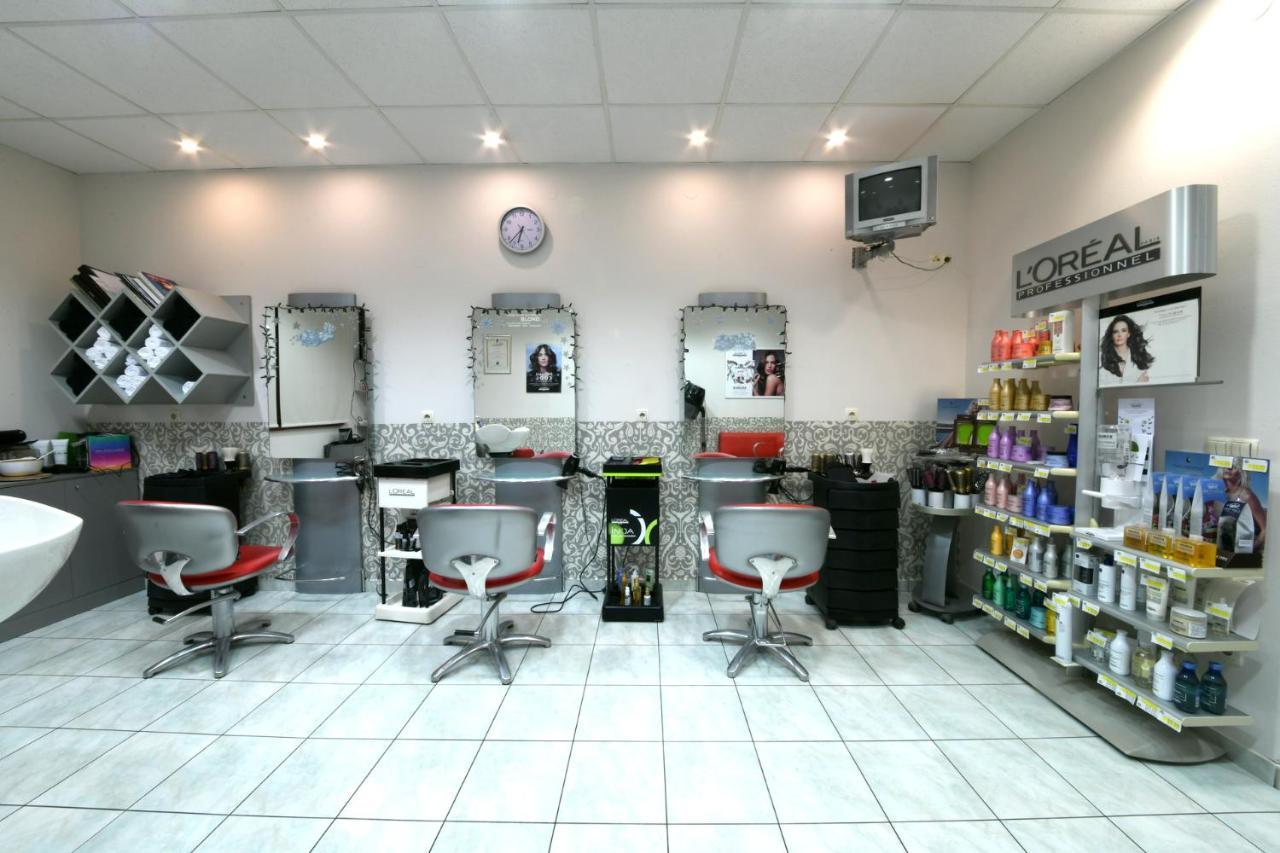 Apartments & Rooms Krizevci ภายนอก รูปภาพ